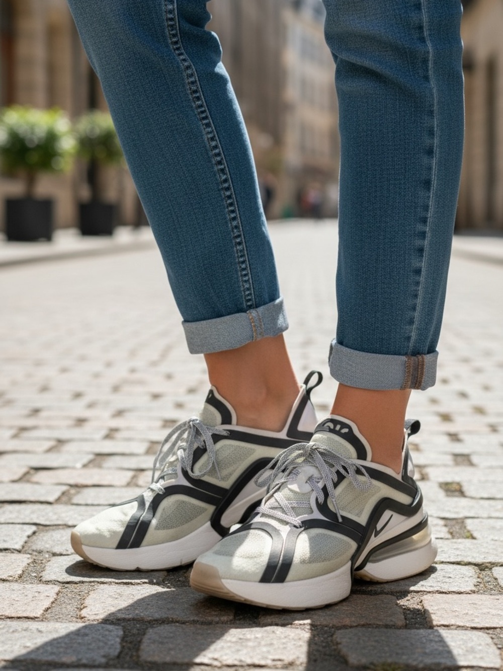 Nike Air Max 270 XX QS Audacious Women's Ivory and Black Low-Top Sneakers Size 7